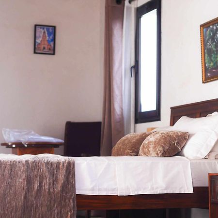 M'Serenity Guest House Антананариву Екстериор снимка
