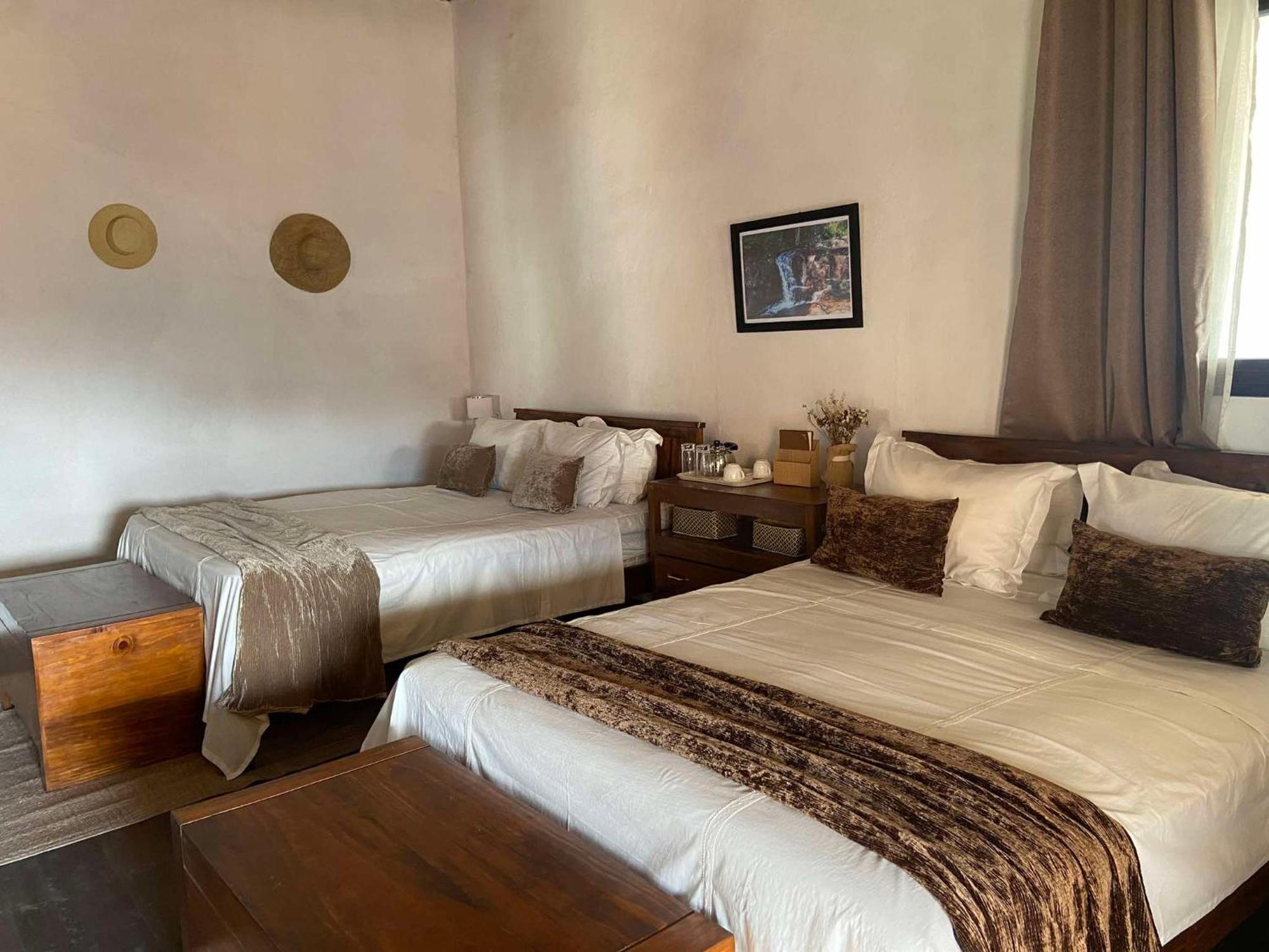 M'Serenity Guest House Антананариву Екстериор снимка