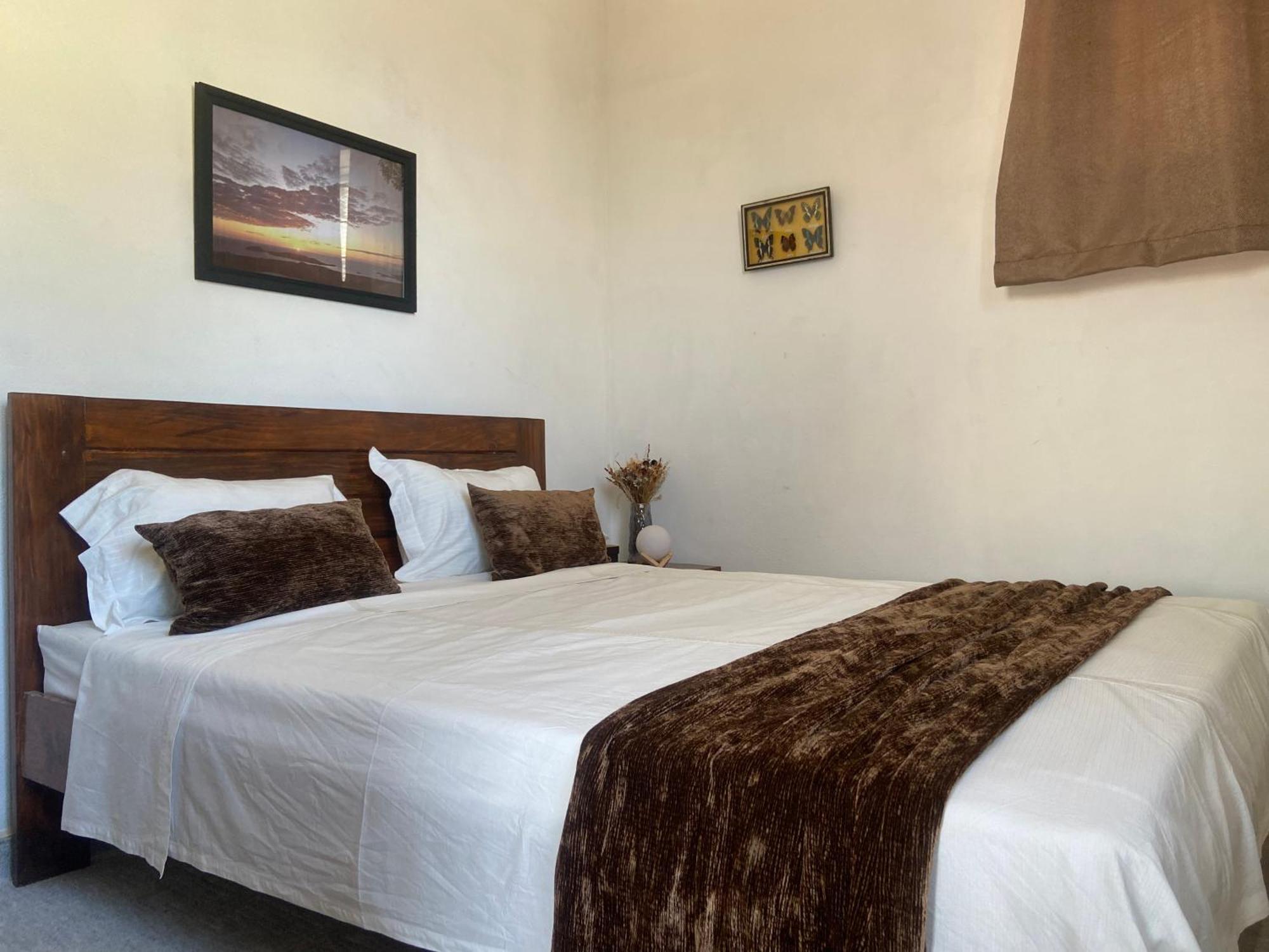 M'Serenity Guest House Антананариву Екстериор снимка